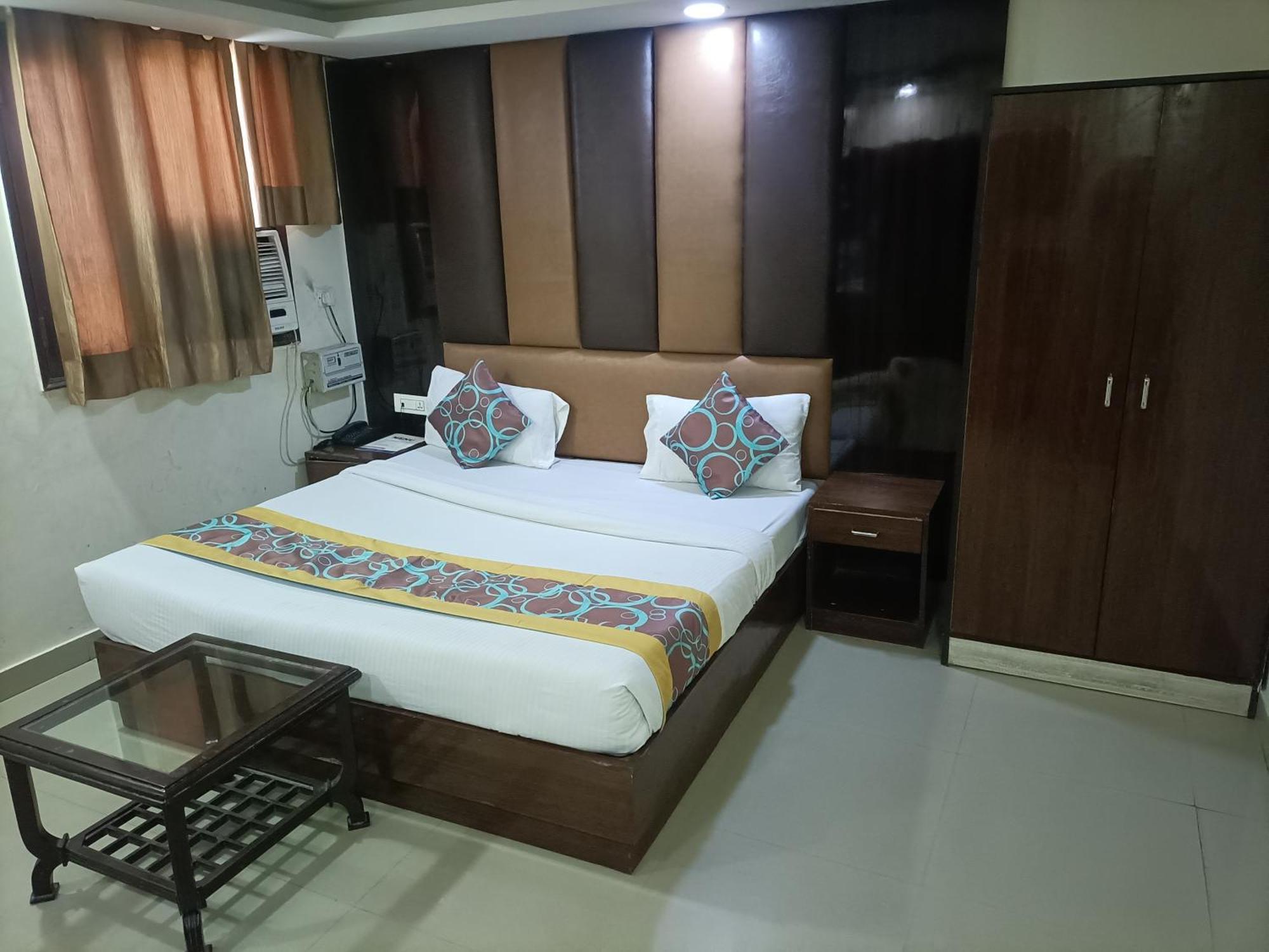Hotel Ringer Nowe Delhi Zewnętrze zdjęcie